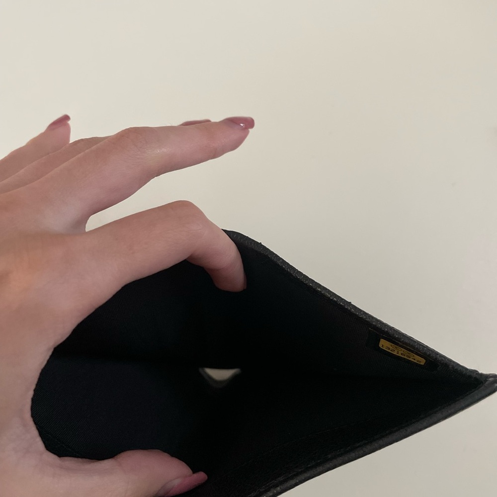 Chanel Wallet Camellia Black Lambskin - Picture 10 of 11